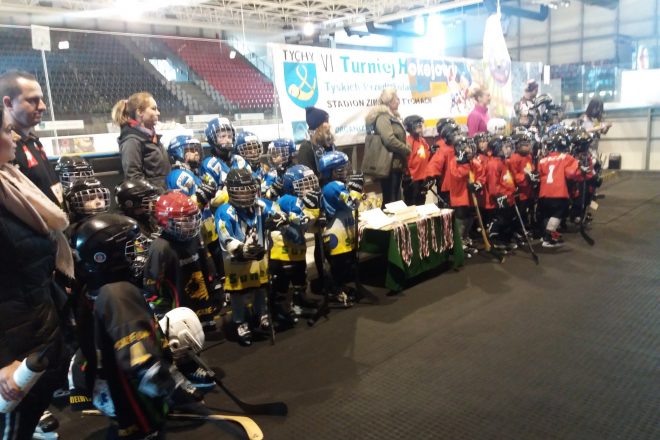 Hokejowy turniej przedszkolaków