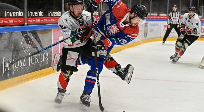 Zwycięski początek play-off