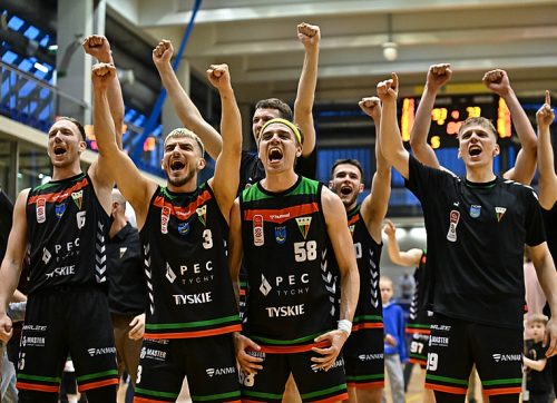 Lider zostaje w Tychach