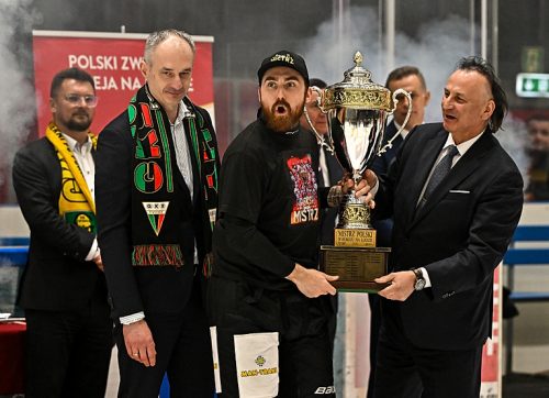 Kapitan zostaje w Tychach!