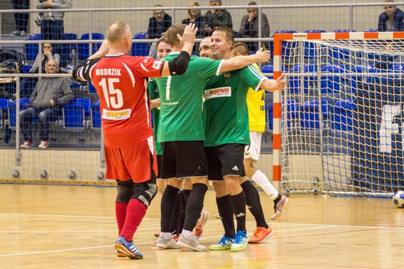 Futsalowcy rozbili outsidera