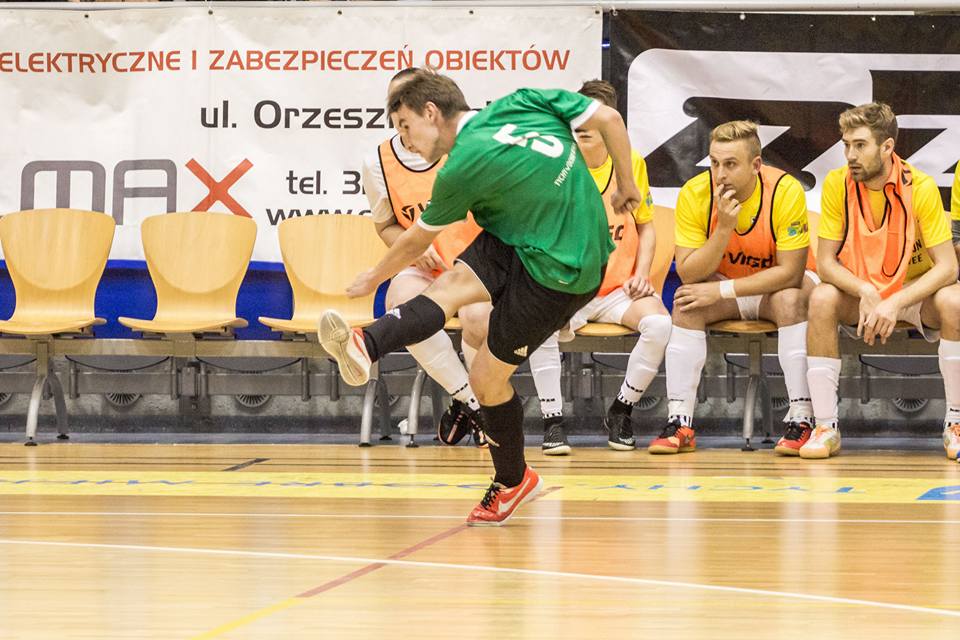 Wymęczona wygrana futsalowców