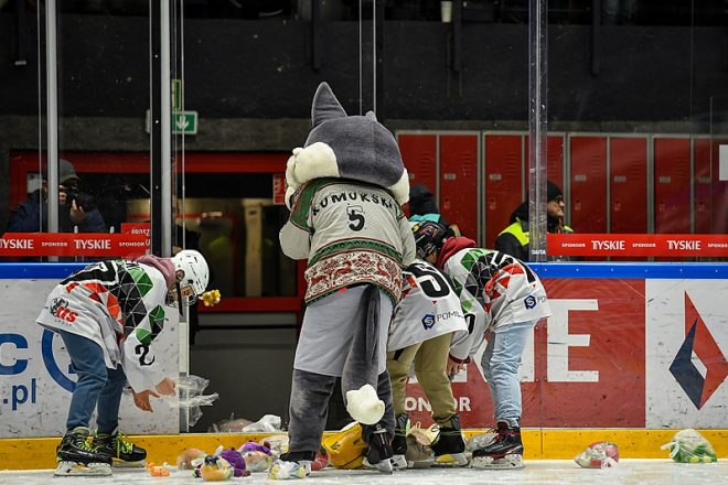 Teddy Bear Toss już w czwartek!