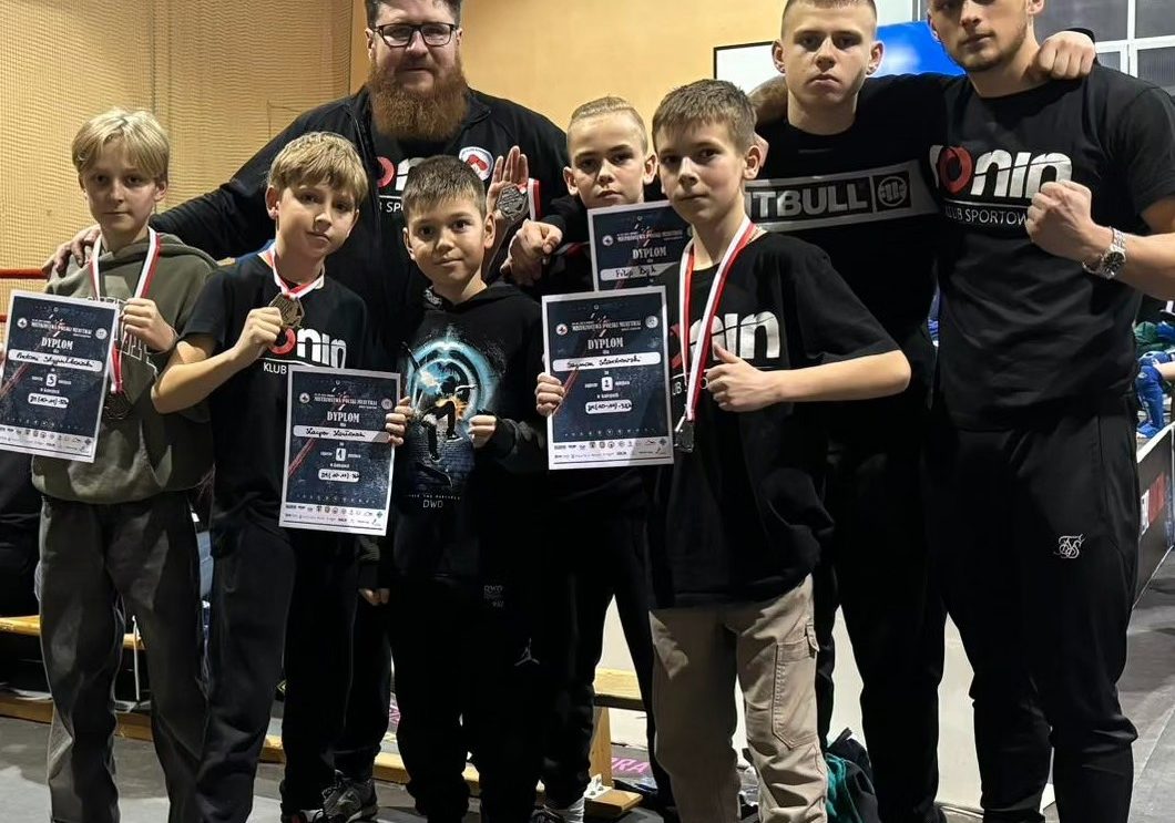 Tyszanie z medalami MP Muaythai